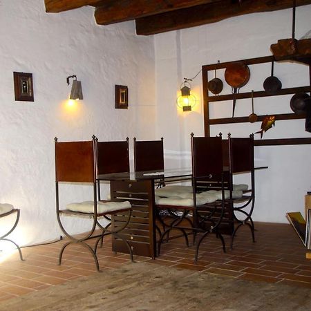 La Casa Altrui- Camere E Zona Relax Con Giardino Коредо Екстериор снимка
